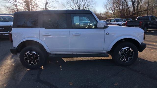 new 2024 Ford Bronco car, priced at $45,090