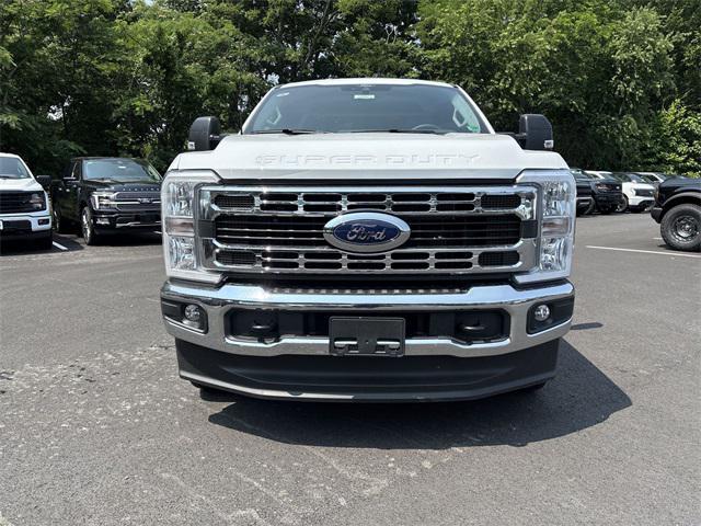 new 2025 Ford F-250 car, priced at $56,310