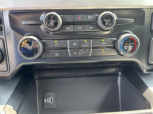 new 2025 Ford F-250 car, priced at $56,310