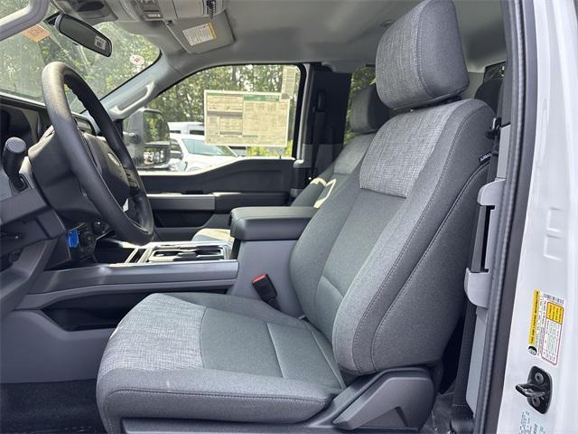 new 2025 Ford F-250 car, priced at $56,310