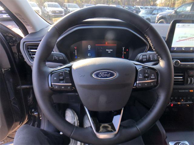 new 2025 Ford Escape car, priced at $25,985