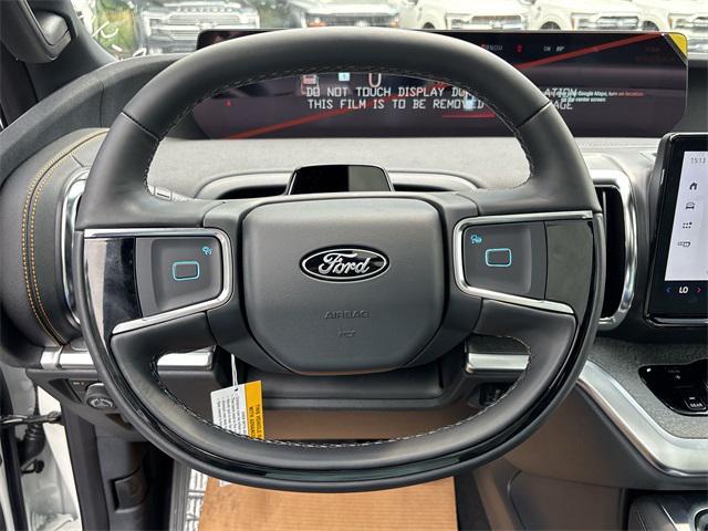 new 2025 Ford Expedition car, priced at $87,260