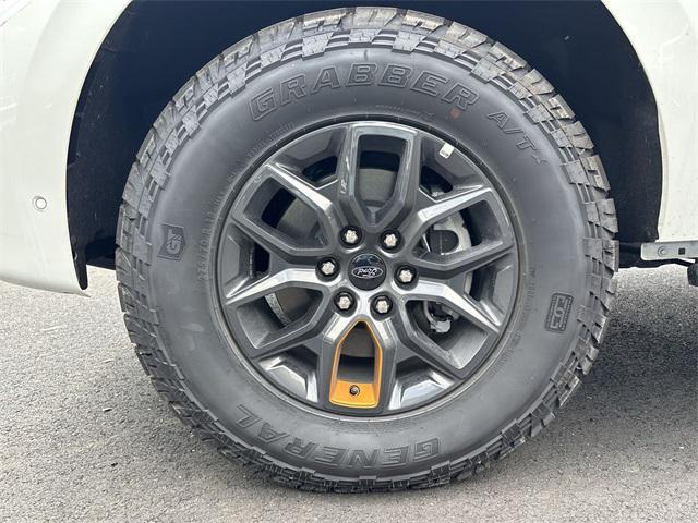 new 2025 Ford Expedition car, priced at $87,260