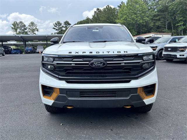 new 2025 Ford Expedition car, priced at $87,260