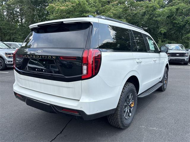 new 2025 Ford Expedition car, priced at $87,260
