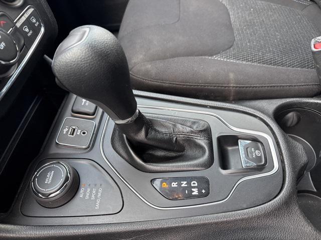 used 2019 Jeep Cherokee car, priced at $9,888
