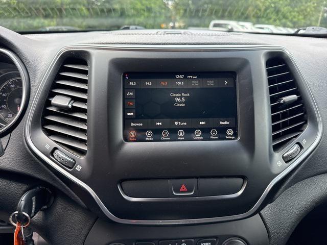 used 2019 Jeep Cherokee car, priced at $9,888