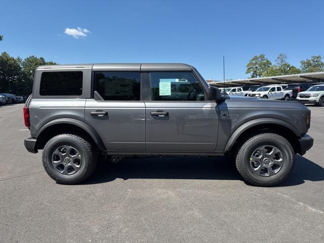 new 2025 Ford Bronco car, priced at $43,017