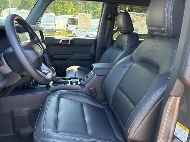 new 2025 Ford Bronco car, priced at $43,017
