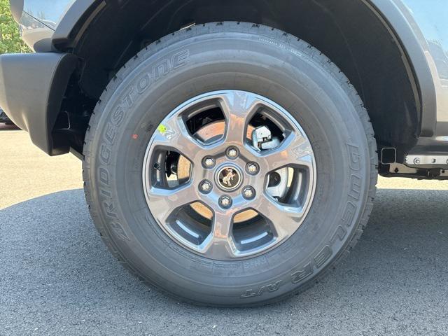 new 2025 Ford Bronco car, priced at $43,017