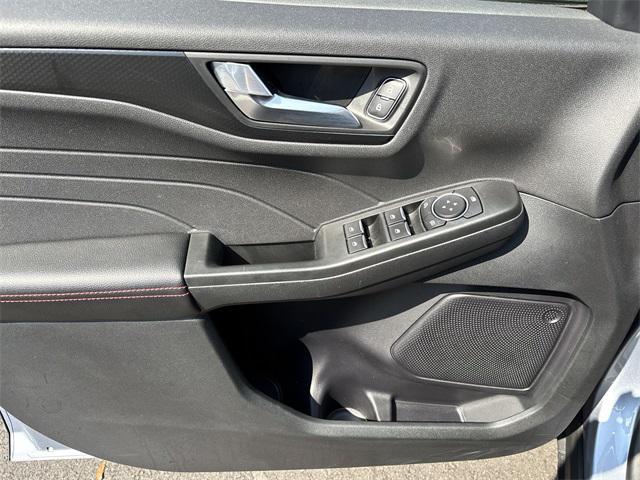 used 2022 Ford Escape car, priced at $27,187