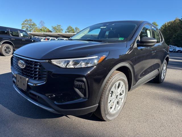 new 2025 Ford Escape car, priced at $30,445