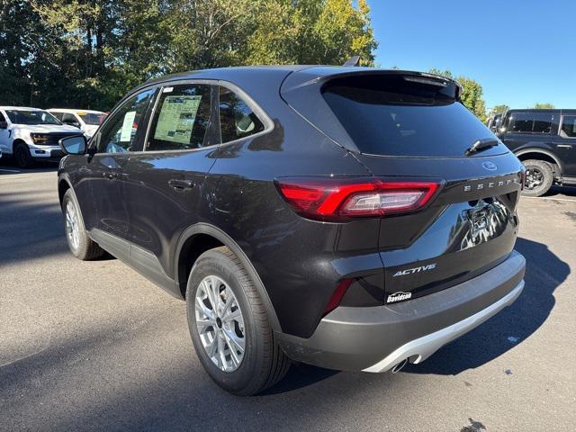 new 2025 Ford Escape car, priced at $30,445