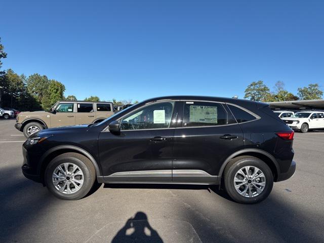 new 2025 Ford Escape car, priced at $30,445