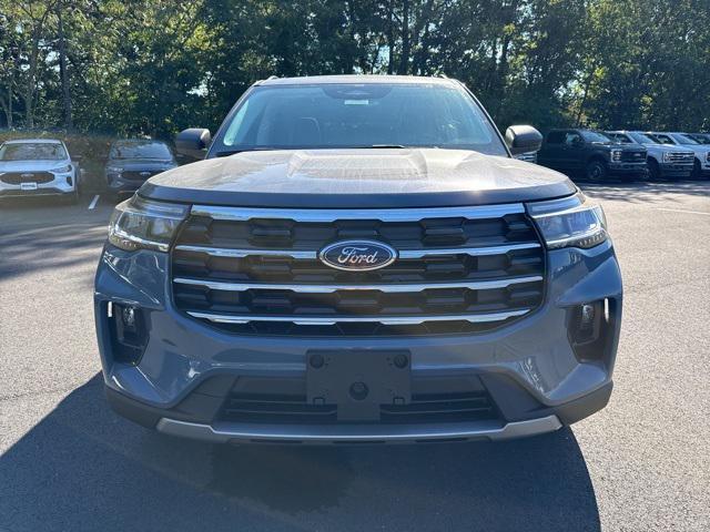 new 2025 Ford Explorer car, priced at $48,725