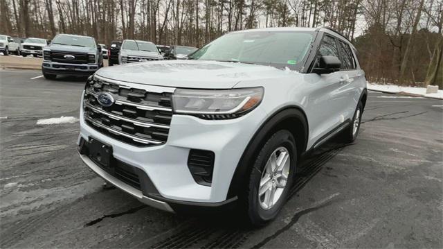 new 2025 Ford Explorer car, priced at $39,950