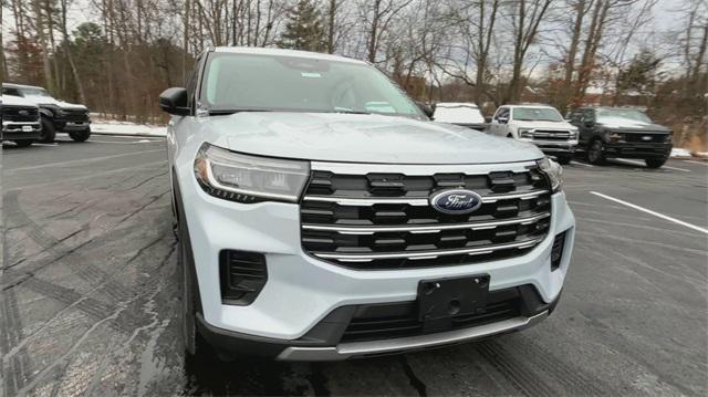 new 2025 Ford Explorer car, priced at $39,950