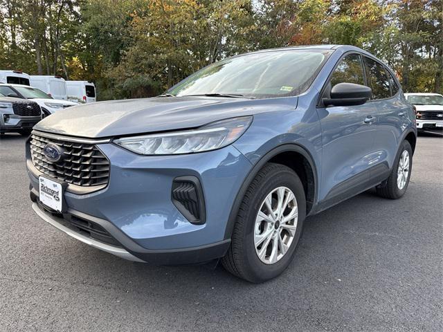 used 2025 Ford Escape car, priced at $26,755