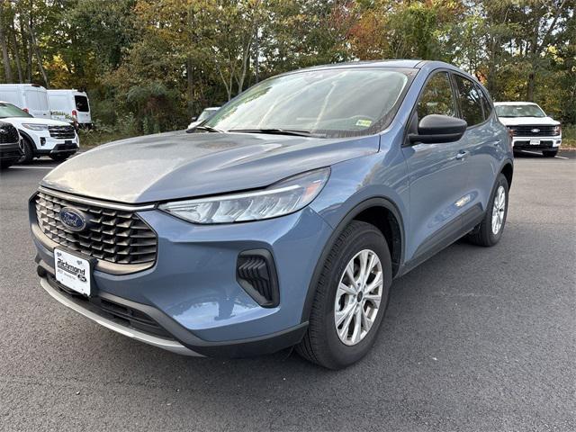 used 2025 Ford Escape car, priced at $26,755