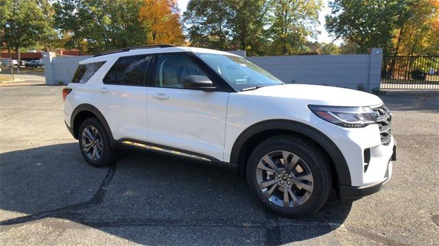 new 2025 Ford Explorer car, priced at $47,900