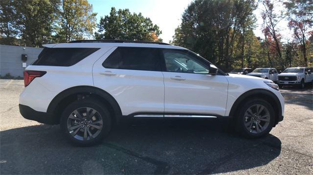 new 2025 Ford Explorer car, priced at $47,900