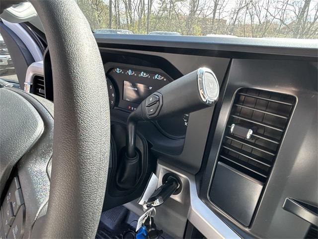 new 2025 Ford F-350 car, priced at $55,215