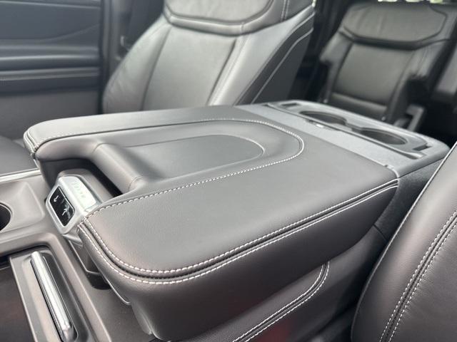new 2025 Ford Expedition Max car, priced at $86,985