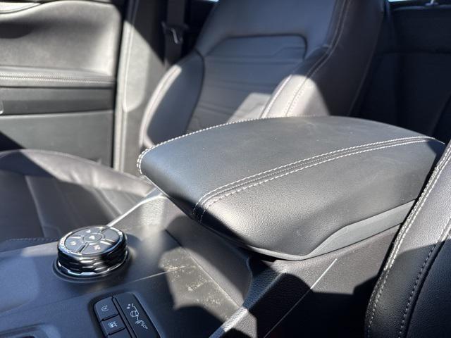 new 2025 Ford Ranger car, priced at $52,650