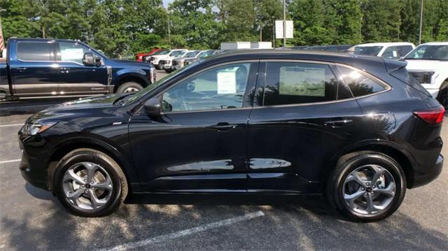 new 2024 Ford Escape car, priced at $29,900