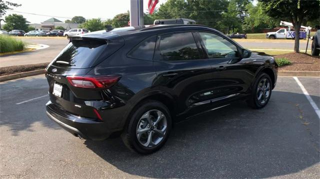 new 2024 Ford Escape car, priced at $29,900