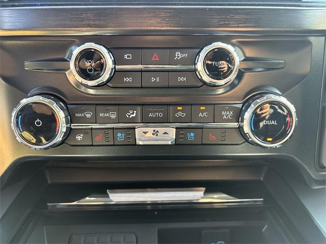 new 2025 Ford F-250 car, priced at $82,890