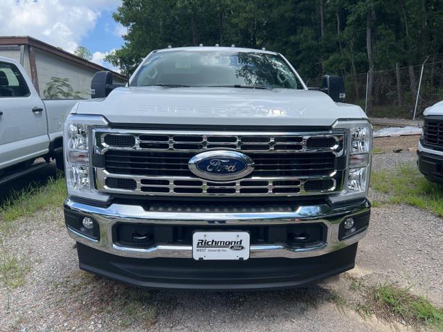 new 2025 Ford F-350 car, priced at $72,295