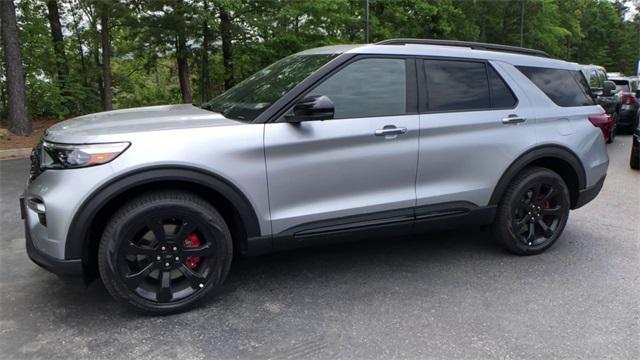 used 2023 Ford Explorer car, priced at $43,254