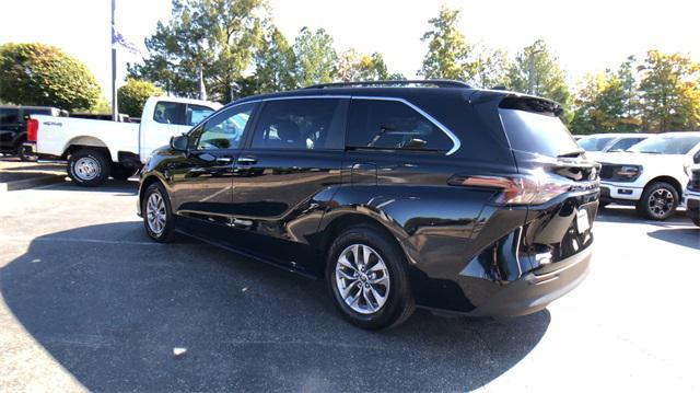 used 2023 Toyota Sienna car, priced at $43,073