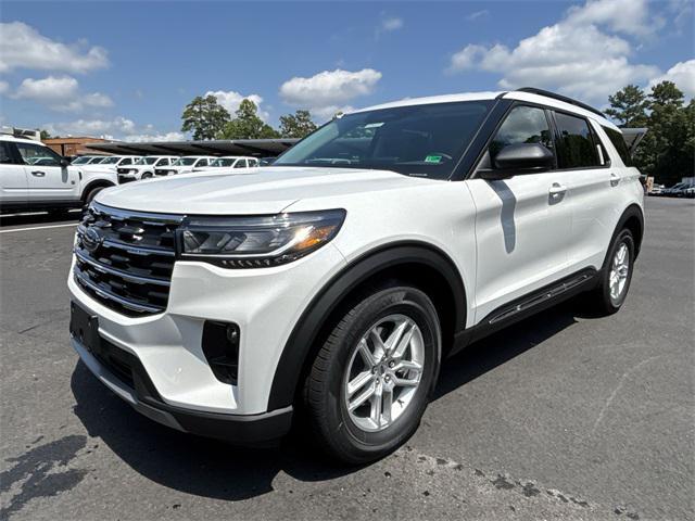 new 2025 Ford Explorer car, priced at $43,105