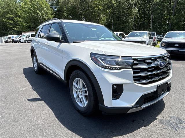 new 2025 Ford Explorer car, priced at $43,105