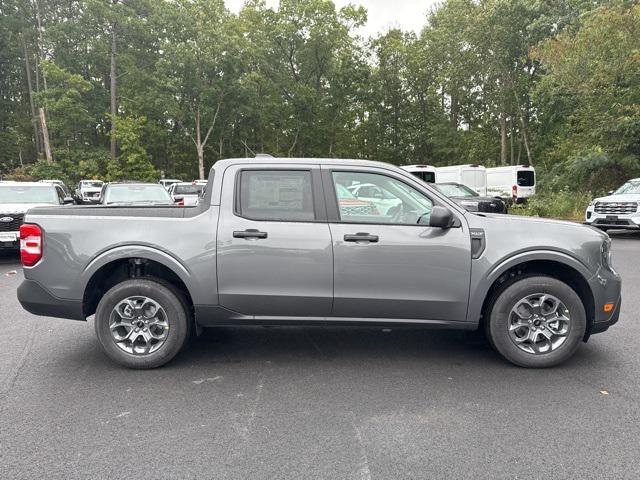new 2025 Ford Maverick car, priced at $29,465
