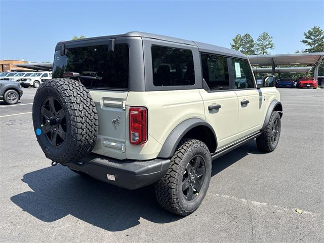 new 2025 Ford Bronco car, priced at $51,260