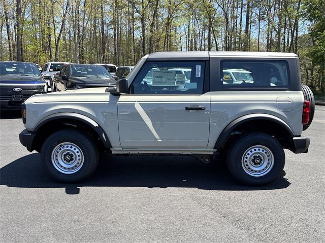 new 2025 Ford Bronco car, priced at $39,922