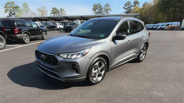 used 2023 Ford Escape car, priced at $21,789