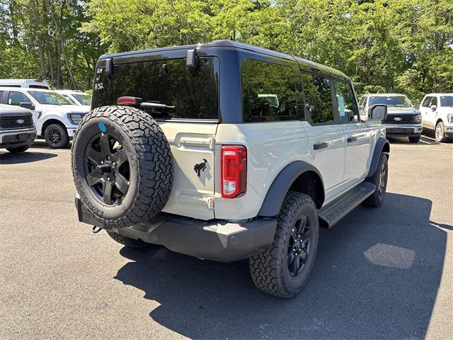 new 2025 Ford Bronco car, priced at $45,257