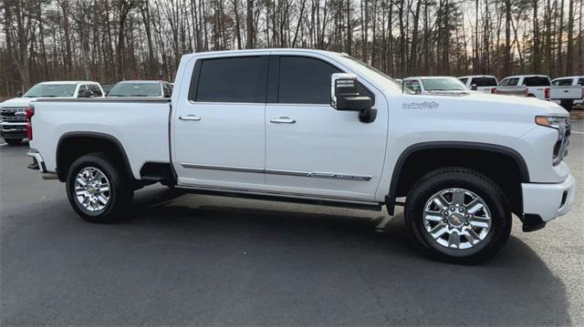 used 2024 Chevrolet Silverado 2500 car, priced at $64,890