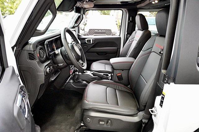 new 2025 Jeep Wrangler car, priced at $59,473