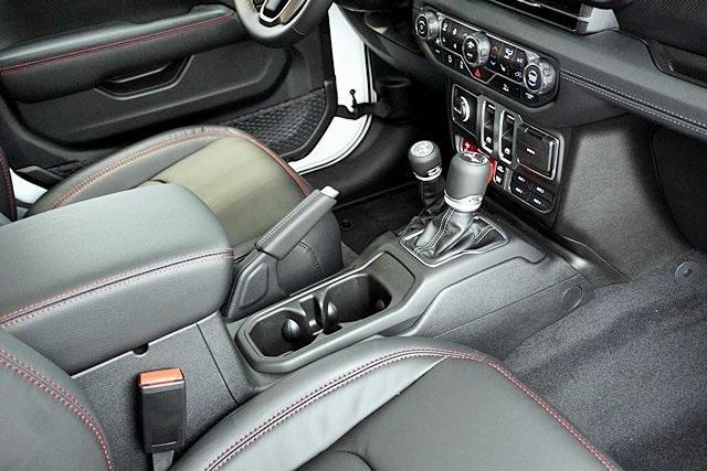 new 2025 Jeep Wrangler car, priced at $59,473