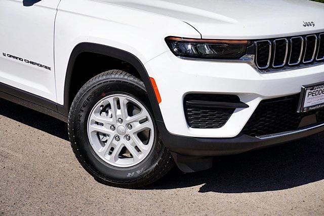 new 2024 Jeep Grand Cherokee car, priced at $28,964