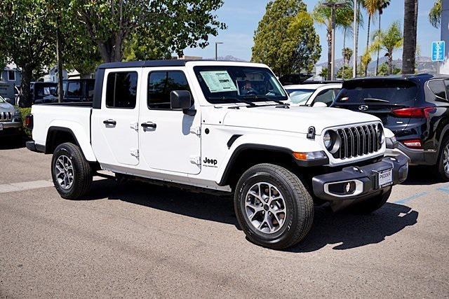 new 2025 Jeep Gladiator car, priced at $45,929
