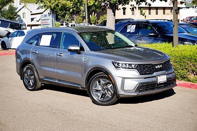 used 2022 Kia Sorento Hybrid car, priced at $20,695