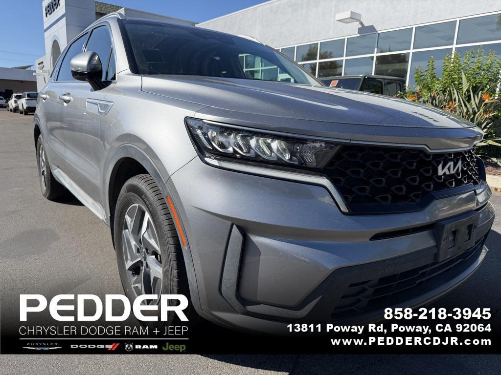 used 2022 Kia Sorento Hybrid car, priced at $20,825