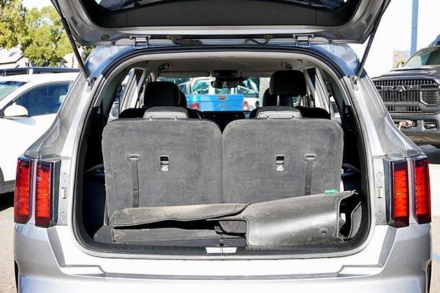 used 2022 Kia Sorento Hybrid car, priced at $20,695