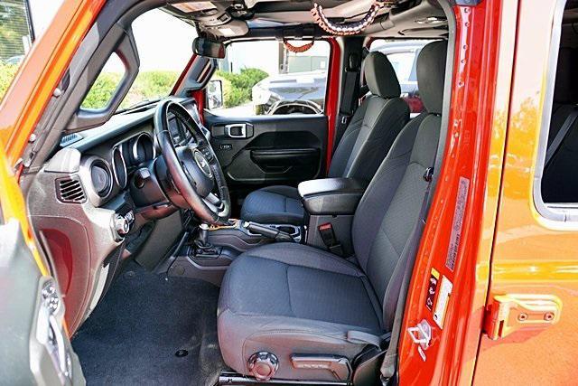 used 2020 Jeep Wrangler Unlimited car, priced at $27,032